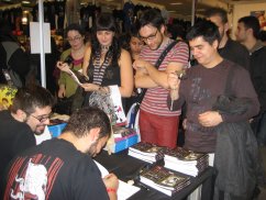 Pulse para ver la ilustración más grande Fotos ExpoComic 2008