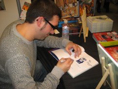 Pulse para ver la ilustración más grande Fotos ExpoComic 2008