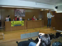 Presentaci&oacute;n Monito cad&aacute;ver