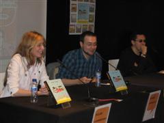 Presentación Interneteo y Apatuquies en la Fnacc